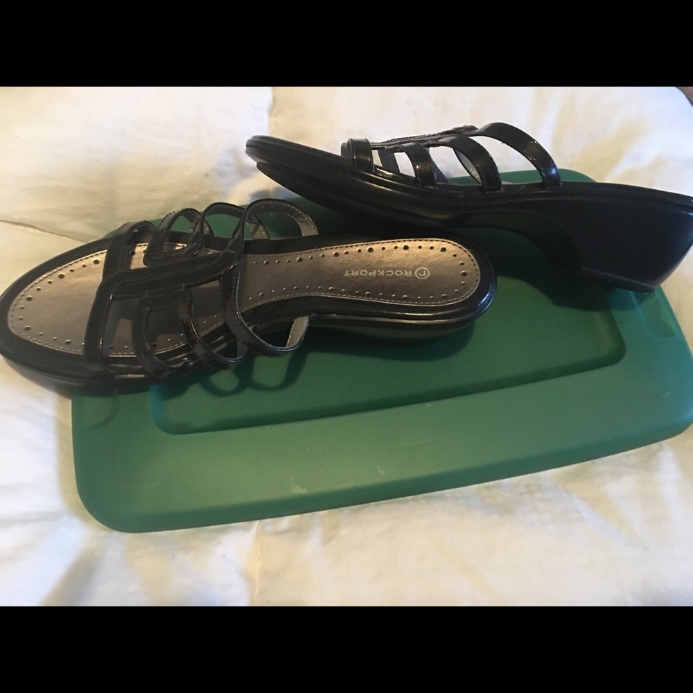 Rockport Black Patent Leather Wedge Sandals 7.5M
